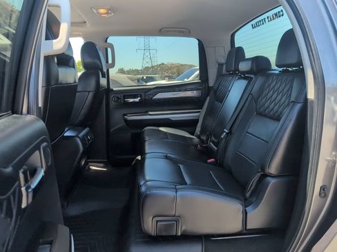 Used 2018 Toyota Tundra Platinum AWD/4WD image 9