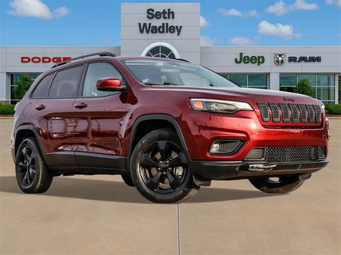 Used 2019 Jeep Cherokee Latitude Plus image 1