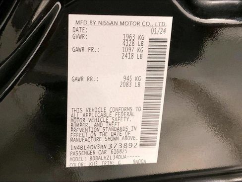 Used 2024 Nissan Altima 2.5 SV image 31