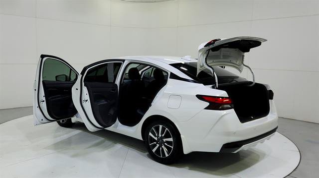 Certified 2025 Nissan Versa SV w/ Trunk Package FWD image 12