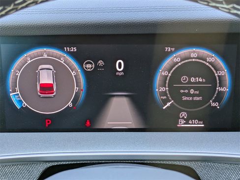 Certified 2025 Volkswagen Tiguan S image 40