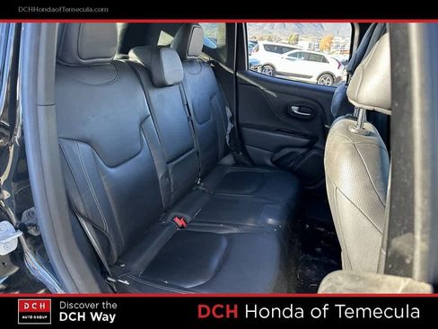 Used 2019 Jeep Renegade Limited image 19