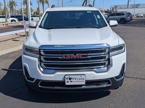 Used 2023 GMC Acadia SLT FWD image 9