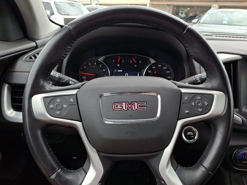 Used 2020 GMC Terrain SLE w/ Driver Convenience Package FWD image 17