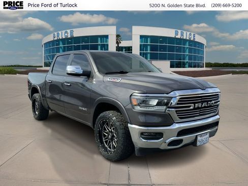 Used 2020 RAM 1500 Laramie AWD/4WD image 3