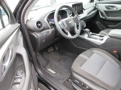 Used 2023 Chevrolet Blazer LT w/ Convenience Package image 12