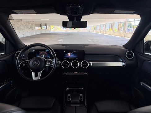 Used 2020 Mercedes-Benz GLB 250 image 29