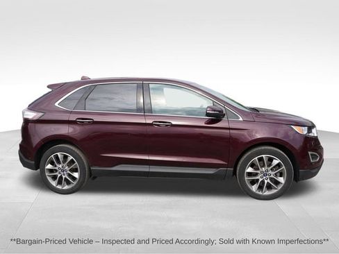 Used 2017 Ford Edge Titanium w/ Equipment Group 302A AWD/4WD image 2