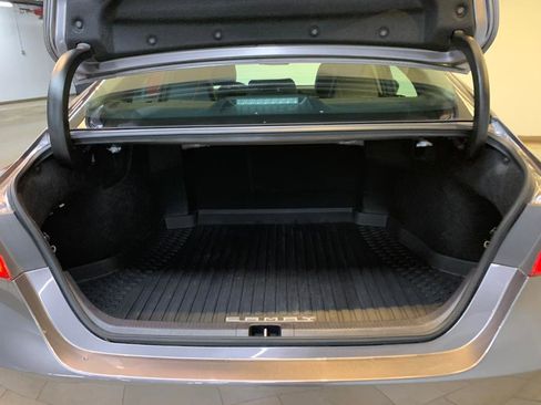 Used 2023 Toyota Camry SE image 36