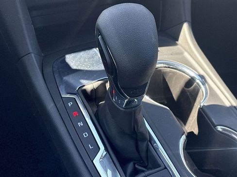 Used 2023 Chevrolet Equinox LT image 15