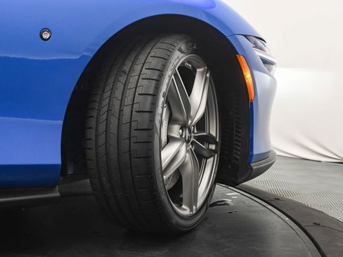 Used 2025 Ferrari Roma Spider image 38