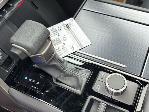 New 2026 Toyota Tundra Platinum AWD/4WD image 26