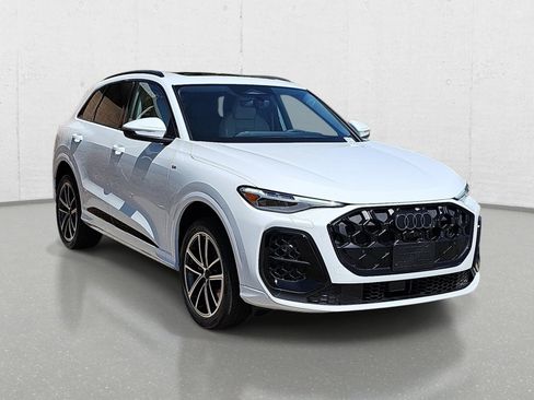 New 2026 Audi Q5 Premium Plus AWD/4WD image 3