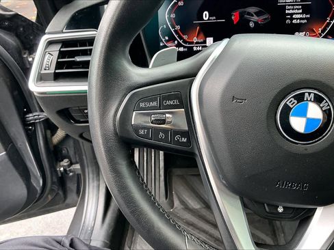 Used 2020 BMW 330i Sedan w/ Premium Package image 19