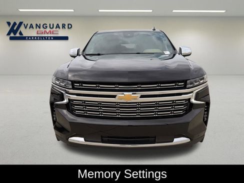 Used 2024 Chevrolet Suburban Premier AWD/4WD image 7