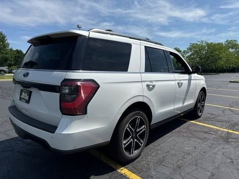 Used 2020 Ford Expedition Limited w/ Equipment Group 303A AWD/4WD image 5