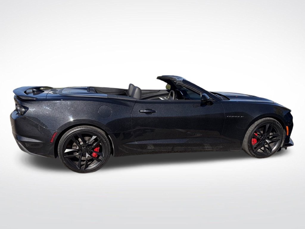 Used 2024 Chevrolet Camaro SS RWD image 9