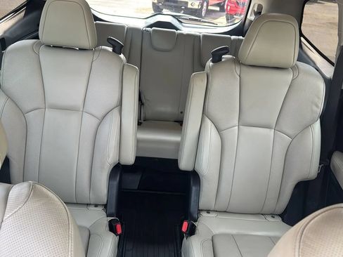 Used 2019 Subaru Ascent Limited w/ Popular Package #3 AWD/4WD image 27
