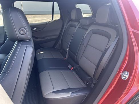 New 2026 Chevrolet Equinox LT w/ Convenience Package II image 24