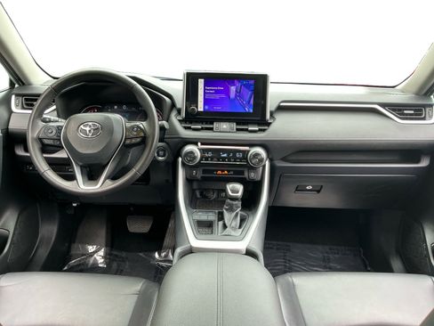 Used 2025 Toyota RAV4 XLE Premium FWD image 11