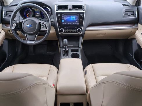 Used 2018 Subaru Outback 2.5i Limited image 14