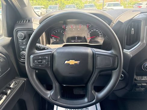 Used 2024 Chevrolet Silverado 1500 Custom AWD/4WD image 19