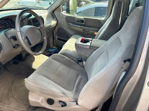 Used 2002 Ford F150 XL RWD image 11