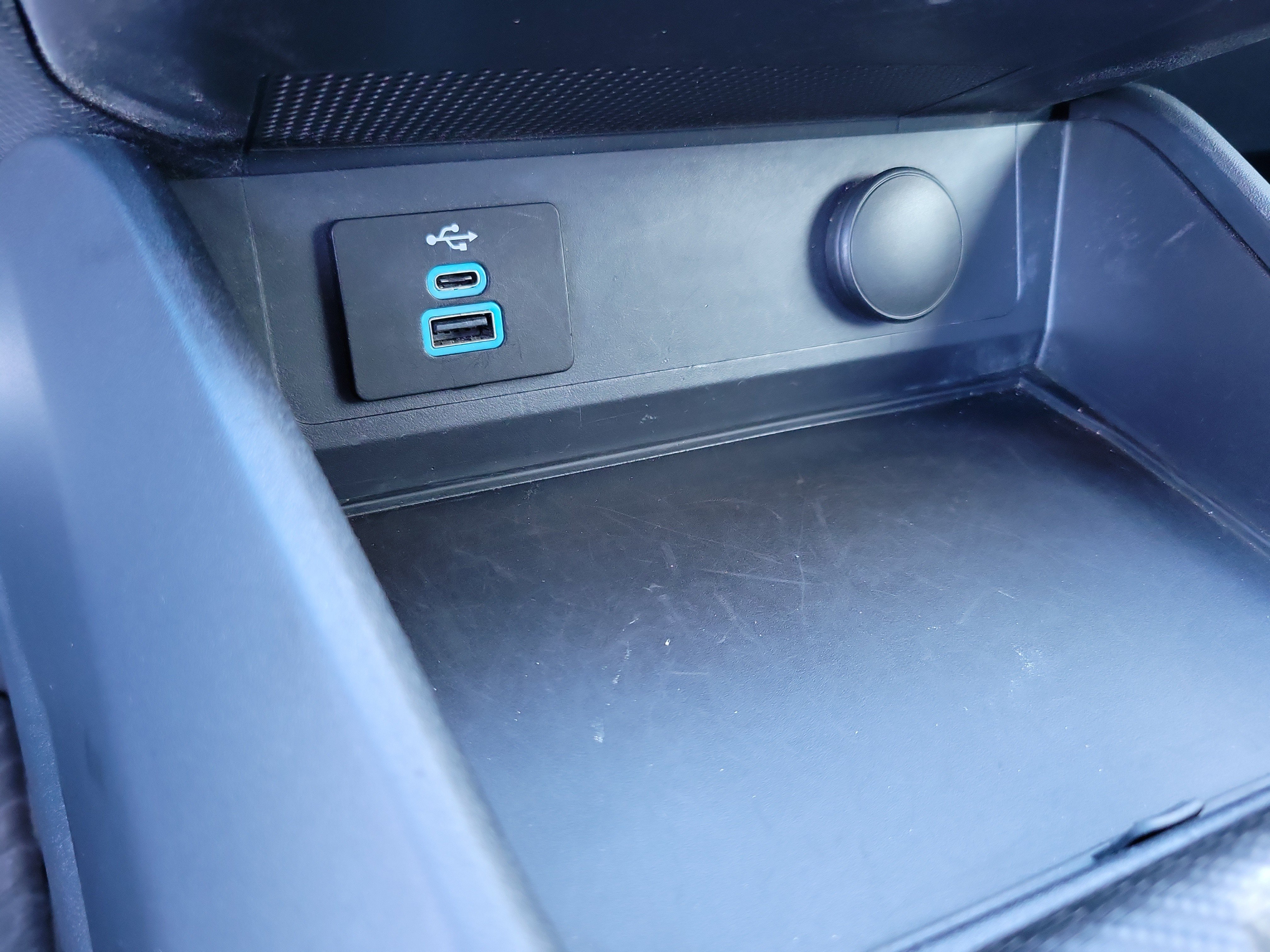 Used 2025 Ford Mustang Premium RWD image 22