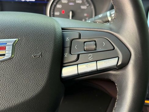 Certified 2022 Cadillac XT4 Premium Luxury w/ Technology Package image 33