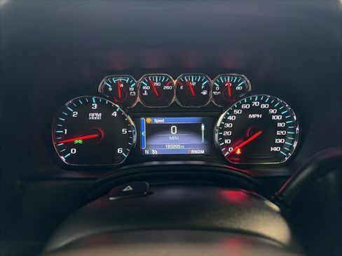 Used 2015 Chevrolet Suburban LTZ image 20