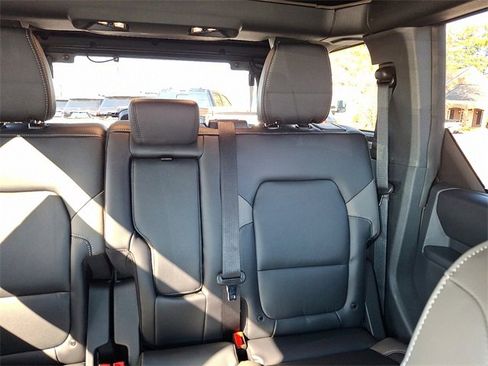 New 2025 Ford Bronco Outer Banks image 14