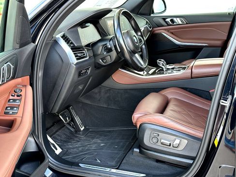 Used 2023 BMW X5 sDrive40i w/ M Sport Package RWD image 10
