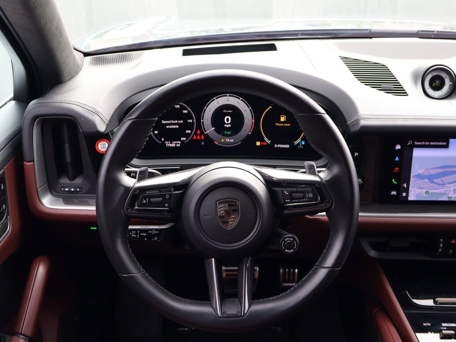 Certified 2025 Porsche Cayenne Turbo AWD/4WD image 15