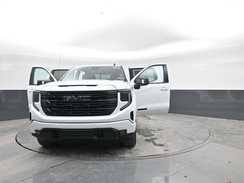 New 2026 GMC Sierra 1500 Elevation w/ Elevation Premium Package image 48