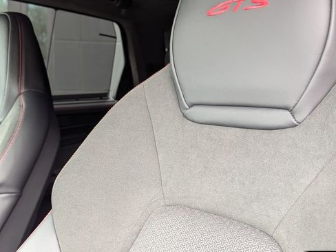 Used 2025 Porsche Cayenne GTS image 16