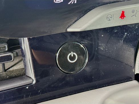 Used 2020 Porsche Taycan Turbo w/ Performance Package image 21