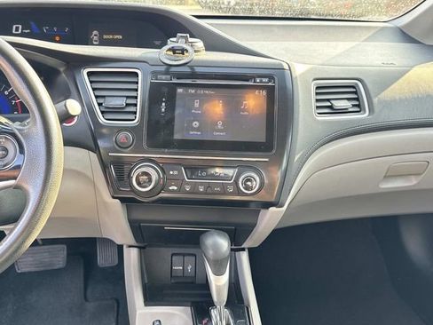 Used 2015 Honda Civic EX image 29