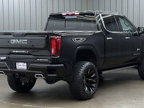 Used 2026 GMC Sierra 1500 Denali Ultimate AWD/4WD image 5