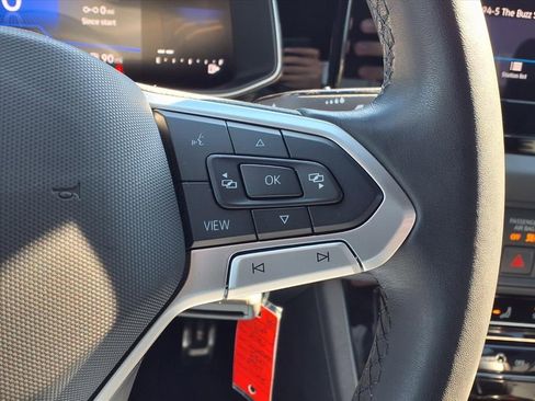 Used 2025 Volkswagen Jetta Sport image 15