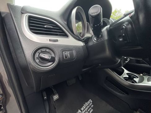 Used 2019 Dodge Journey GT w/ Navigation Group AWD/4WD image 16