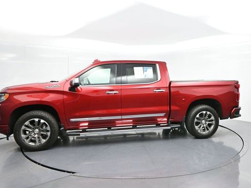 Used 2023 Chevrolet Silverado 1500 High Country w/ Technology Package AWD/4WD image 4