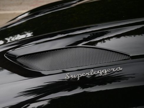 Used 2019 Aston Martin DBS Superleggera image 14