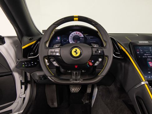 Certified 2026 Ferrari Roma Spider RWD image 22