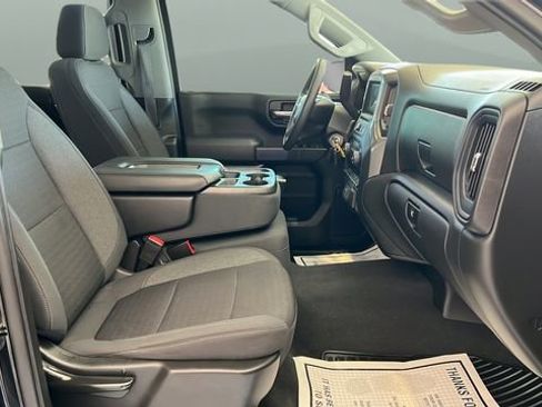 Used 2022 Chevrolet Silverado 1500 Custom Trail Boss AWD/4WD image 22