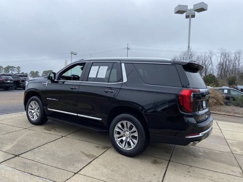 Used 2025 GMC Yukon Denali image 7
