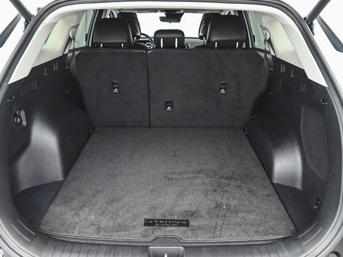 Used 2025 Kia Sportage SX image 39