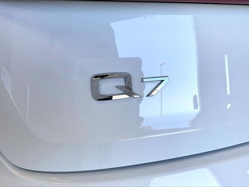 Used 2022 Audi Q7 2.0T Premium w/ Convenience Package image 9