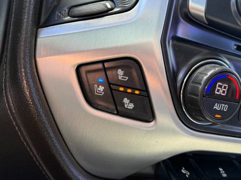 Used 2018 GMC Sierra 1500 SLT image 15