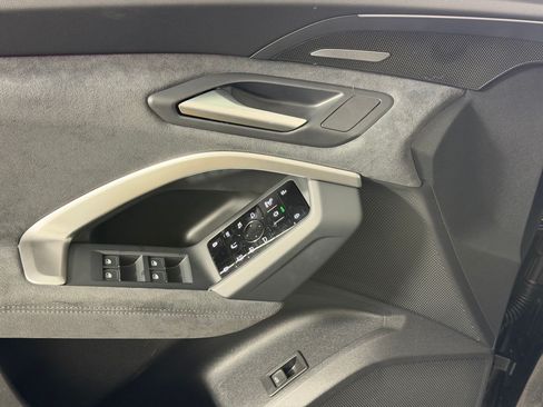 New 2026 Audi SQ5 Premium Plus AWD/4WD image 13