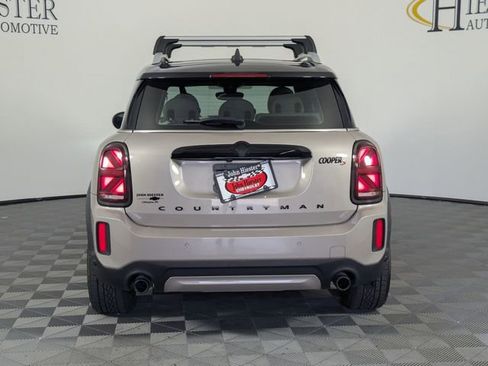 Used 2024 MINI Cooper Countryman S w/ Signature Upholstery Package FWD image 3